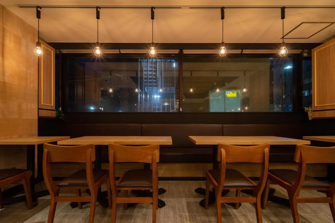 Super Hotel Kobe 3*,  Japan